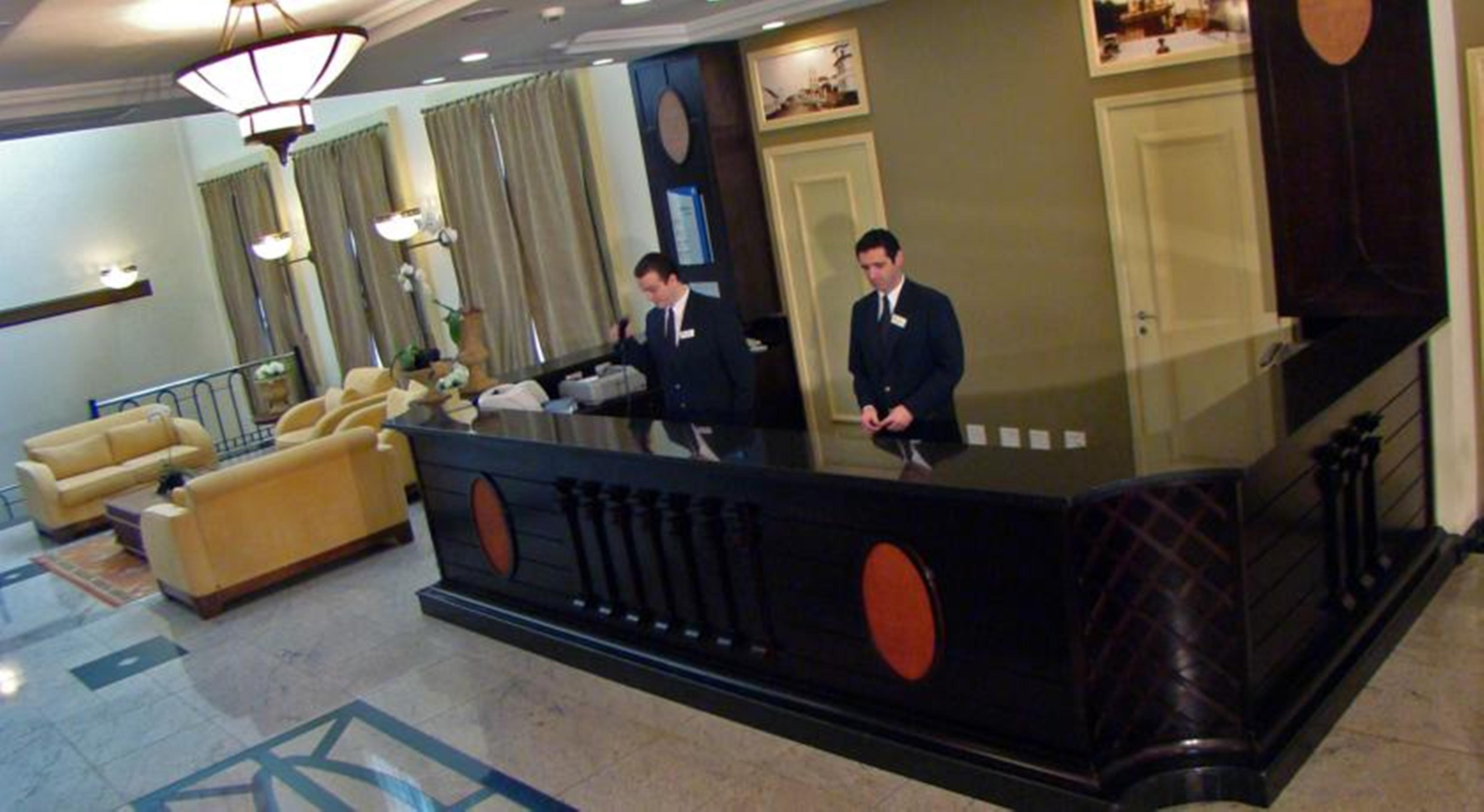 库里提巴巴特尔全美高级酒店 外观 照片