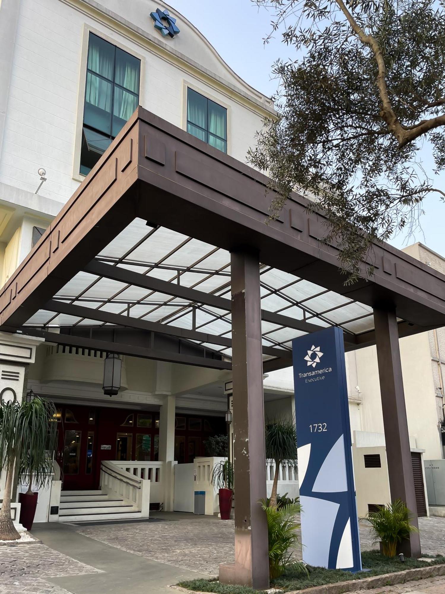 库里提巴巴特尔全美高级酒店 外观 照片
